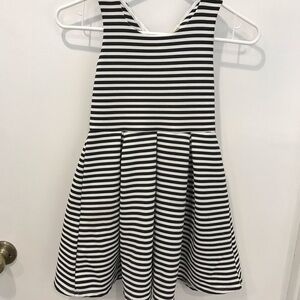 Soprano striped dress